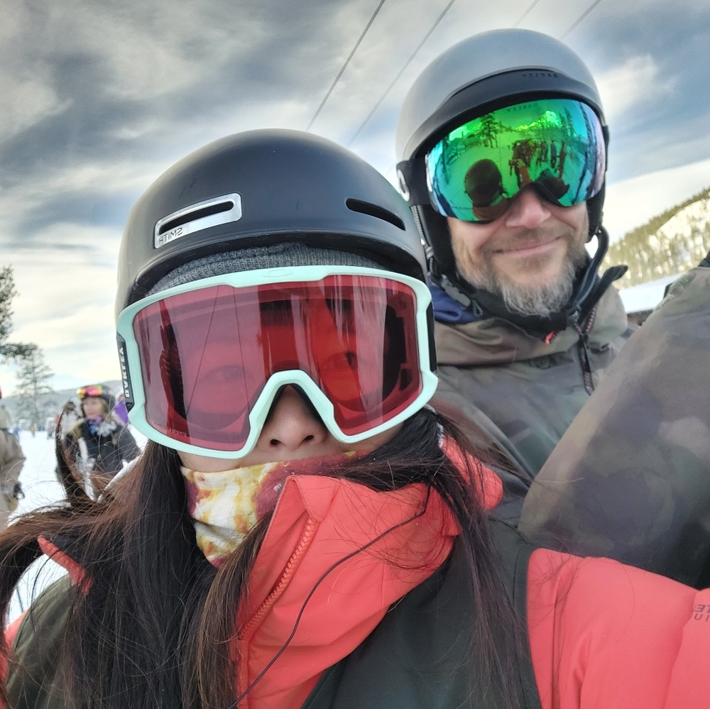 Meet your Posher, Aska